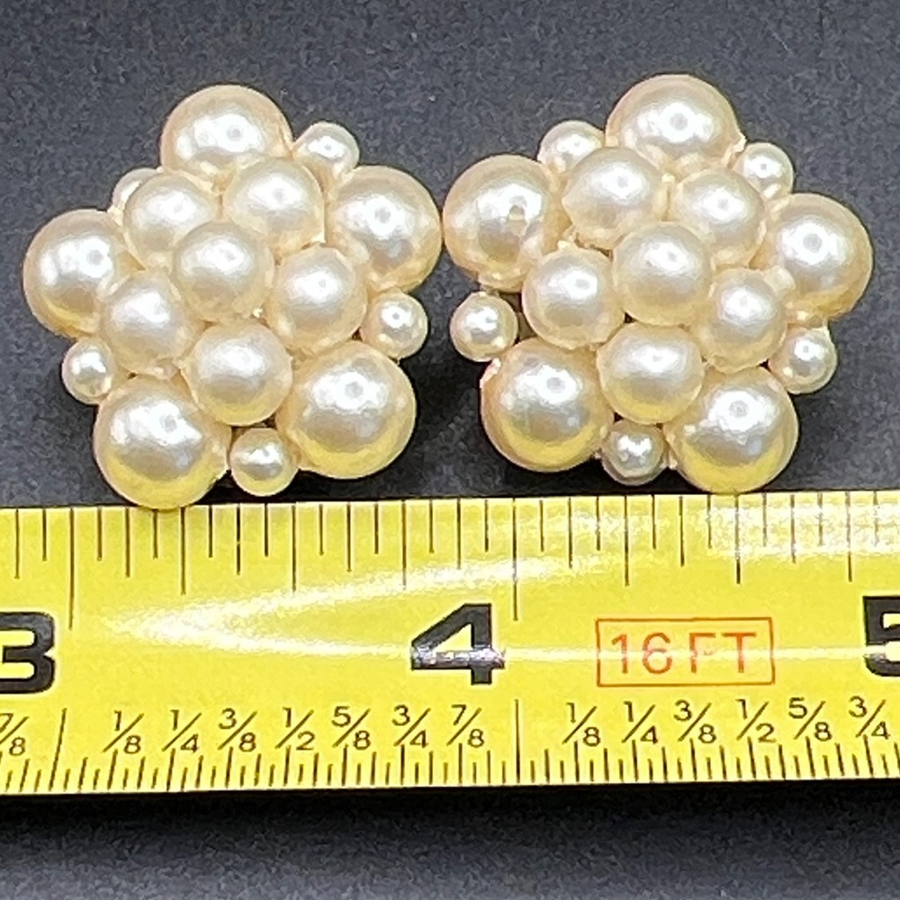 Vintage 1950’s Hong Kong Cluster Bead Earrings
